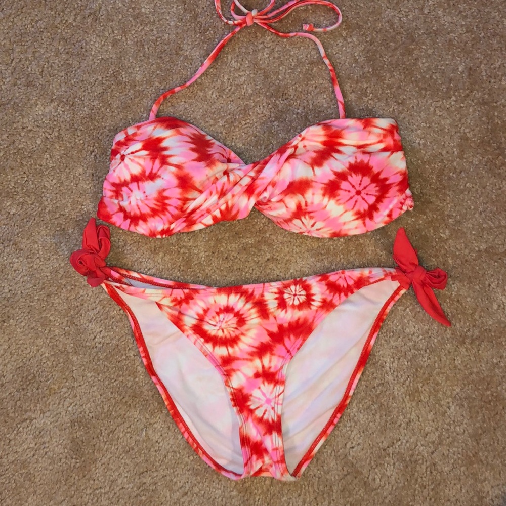 2 piece swim suit